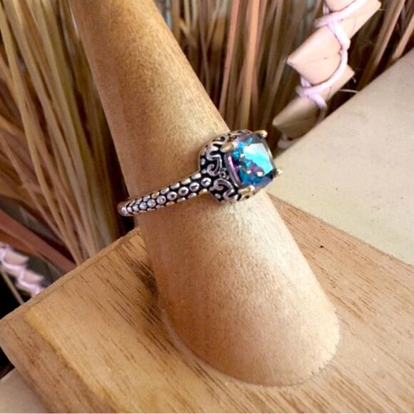 Sterling Silver Celtic Rainbow Topaz Cushion CZ Ring - Picture 6 of 10